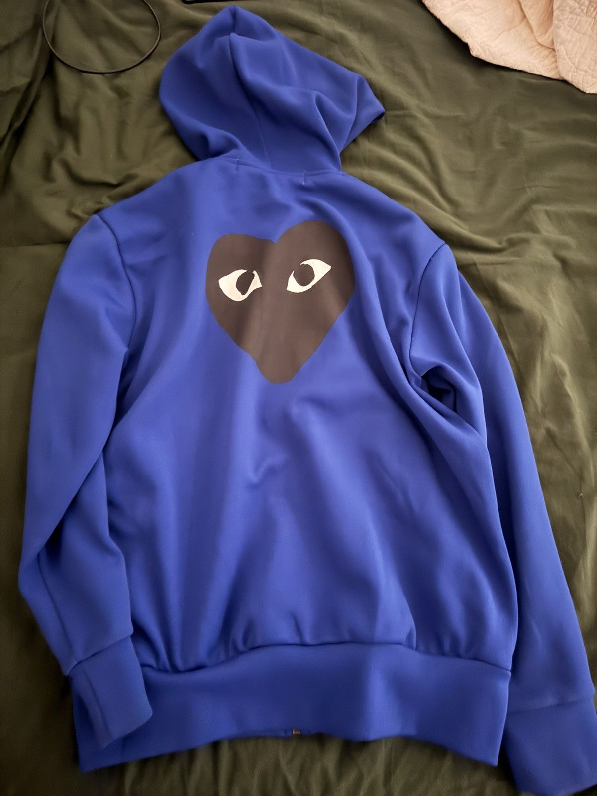 Comme des Garcons PLAY Comme des Garçons PLAY Heart Hoodie Blue Size US M / EU 48-50 / 2 - 2 Thumbnail