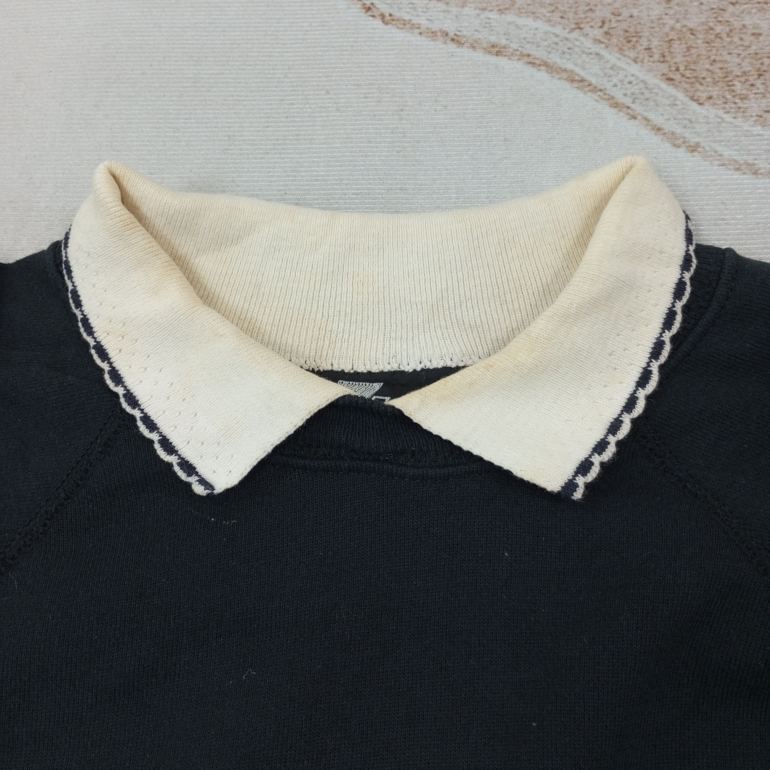 Vintage Vintage Zig Zag Flowers Collar Sweatshirt Size US L / EU 52-54 / 3 - 5 Thumbnail