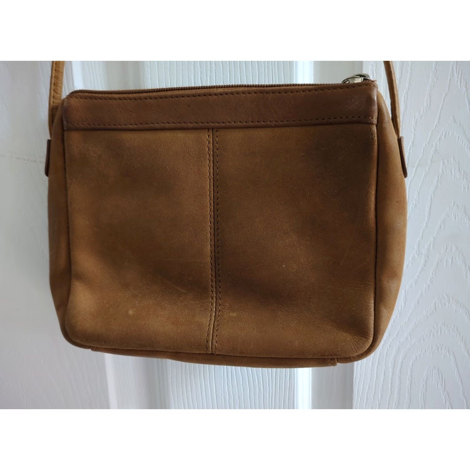 Fossil Fossil Riley Crossbody Bag Orange Small Leather Pouch Women Addl Details 9" Strap 24.5in Zipper Size ONE SIZE - 4 Thumbnail