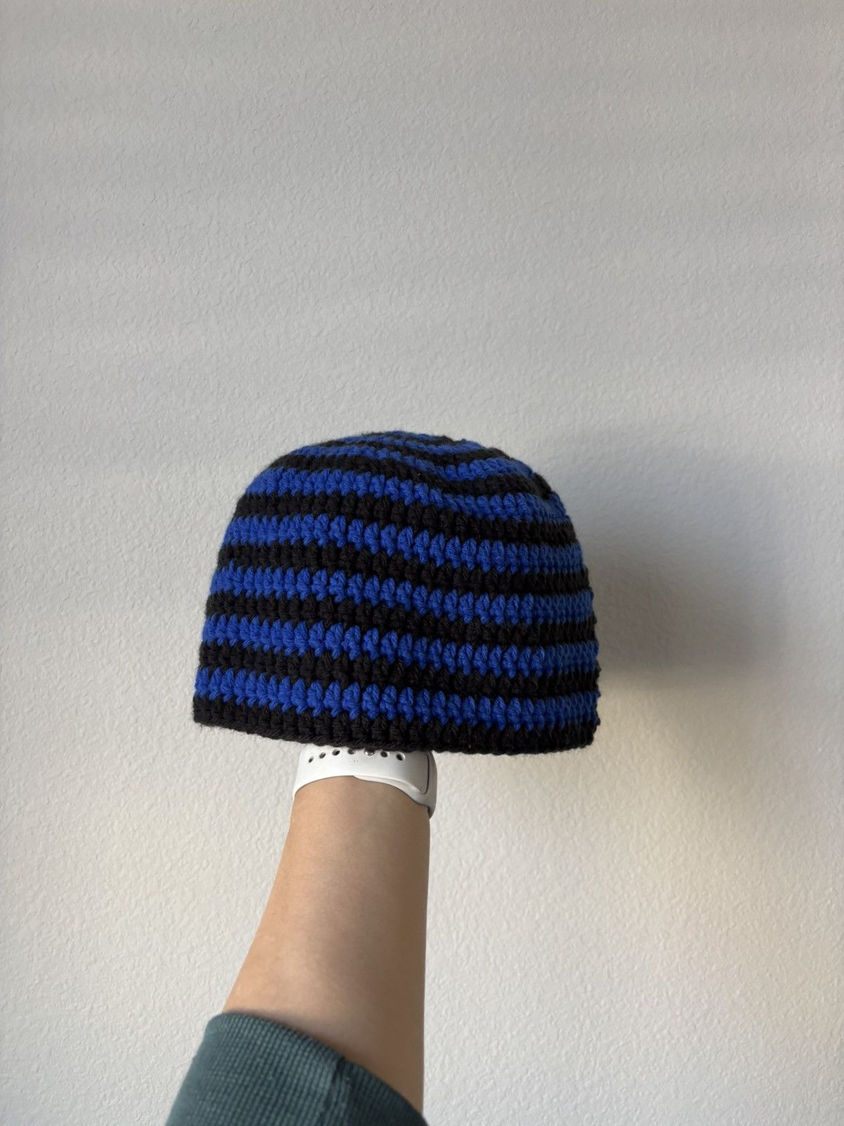 Handmade Blue & Black Striped Beanie Size ONE SIZE - 1 Thumbnail