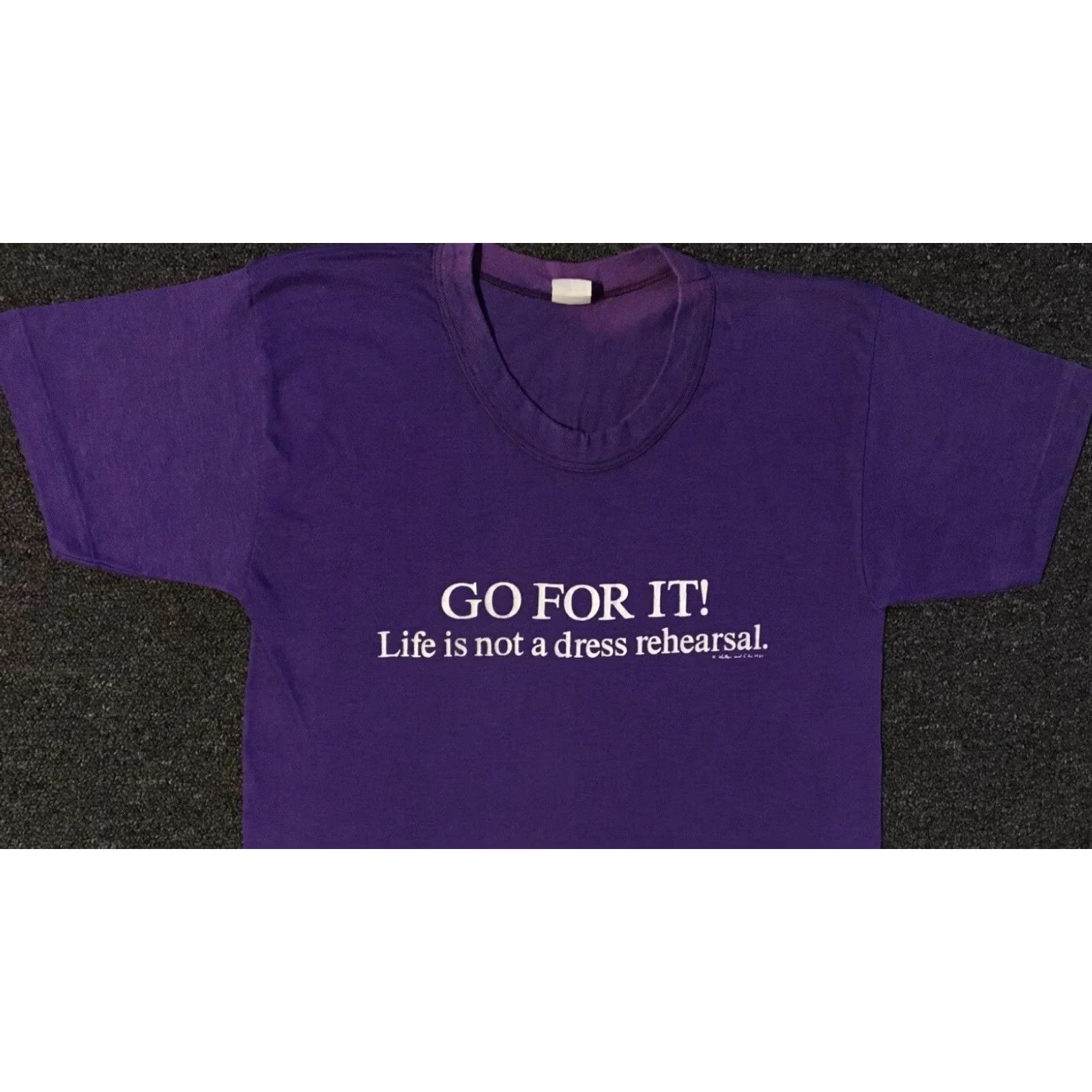 Vintage Vtg 80s Go For It! Faded Shirt S USA Humor Funny Saying Joke Skate Grunge 90s Shirt Men Small Purple USA Grunge 90s Funny Saying Mens S Size US S / EU 44-46 / 1 - 7 Thumbnail