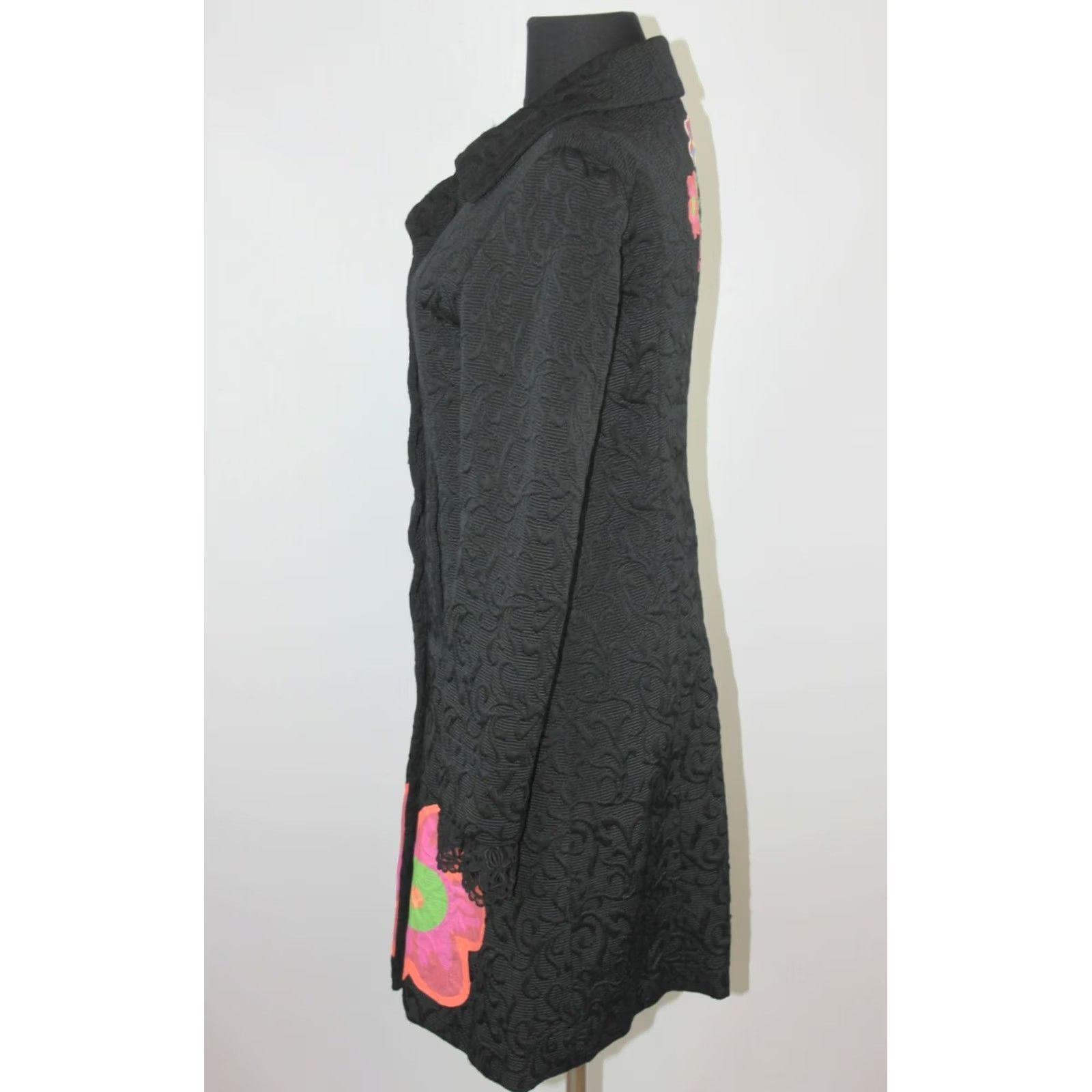 Desigual Desigual Coat Black 40 Womens Jacket Coat Cotton blend Button Closure Regular Size 40 Womens Black Desigual Coat Size S / US 4 / IT 40 - 6 Thumbnail