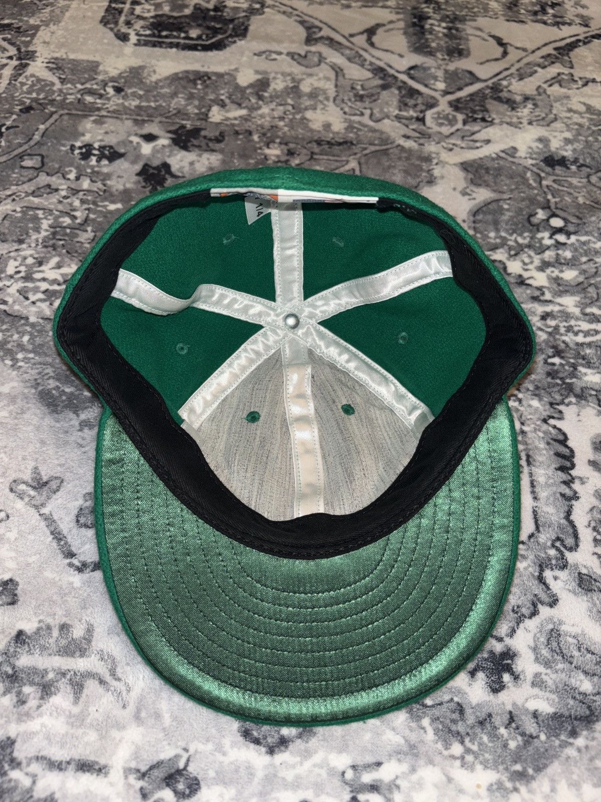 Eric Emanuel Eric Emmanuel Vintage MLB Hat Size ONE SIZE - 2 Thumbnail