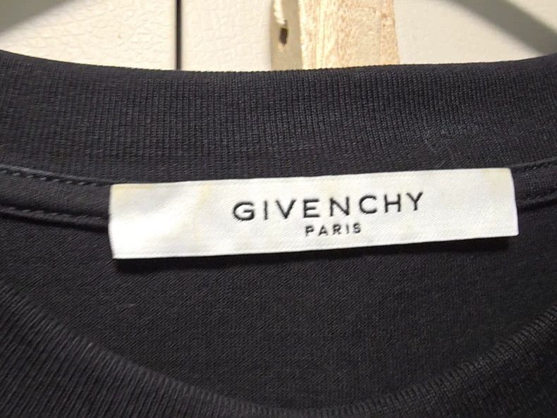 Givenchy Givenchy Laser letter short sleeve T-shirt Size US M / EU 48-50 / 2 - 2 Thumbnail