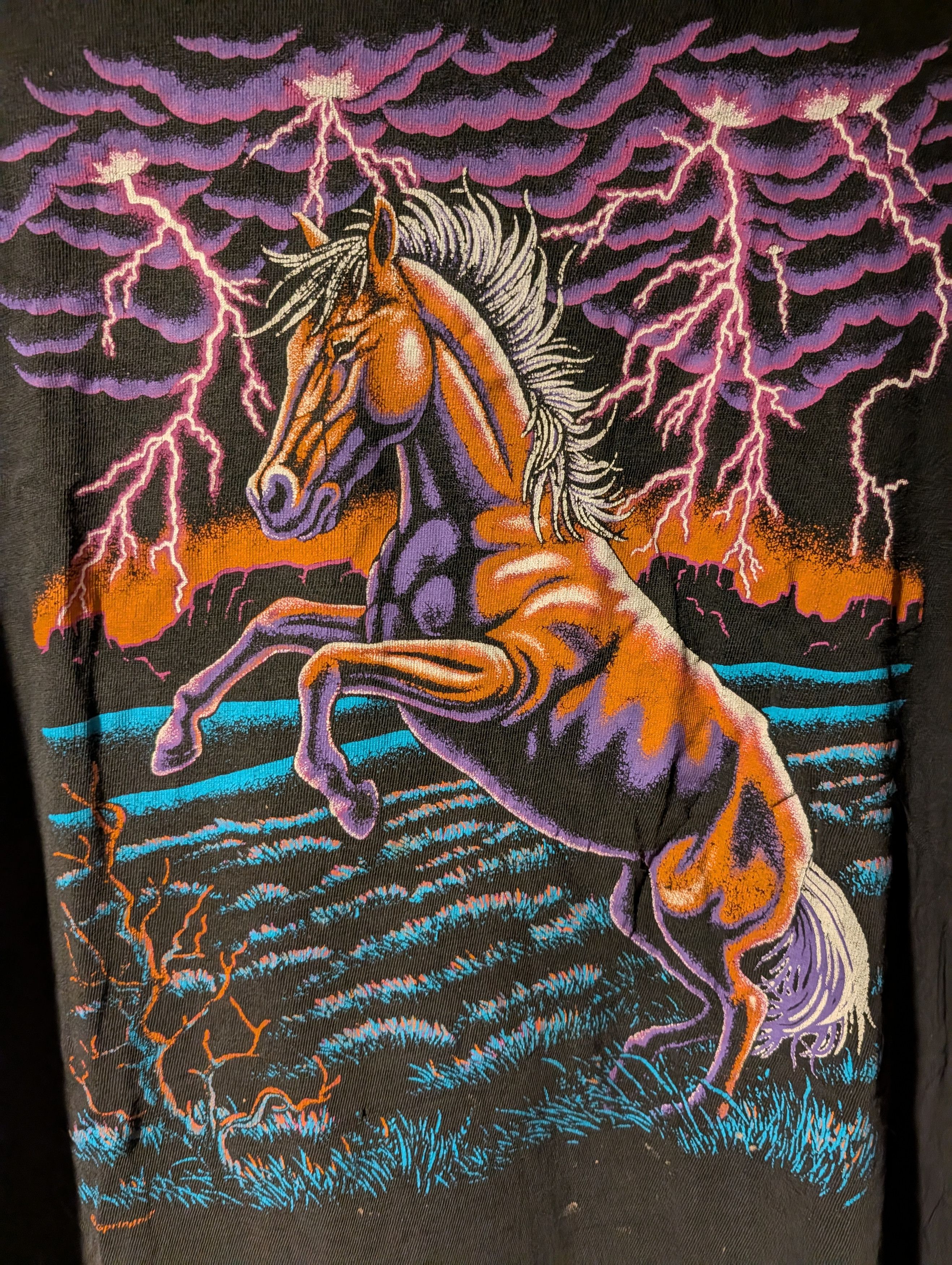 Arts & Science Vintage 90s Cotton Rearing Horse Lightning T Shirt Mens XL Size US XL / EU 56 / 4 - 2 Thumbnail