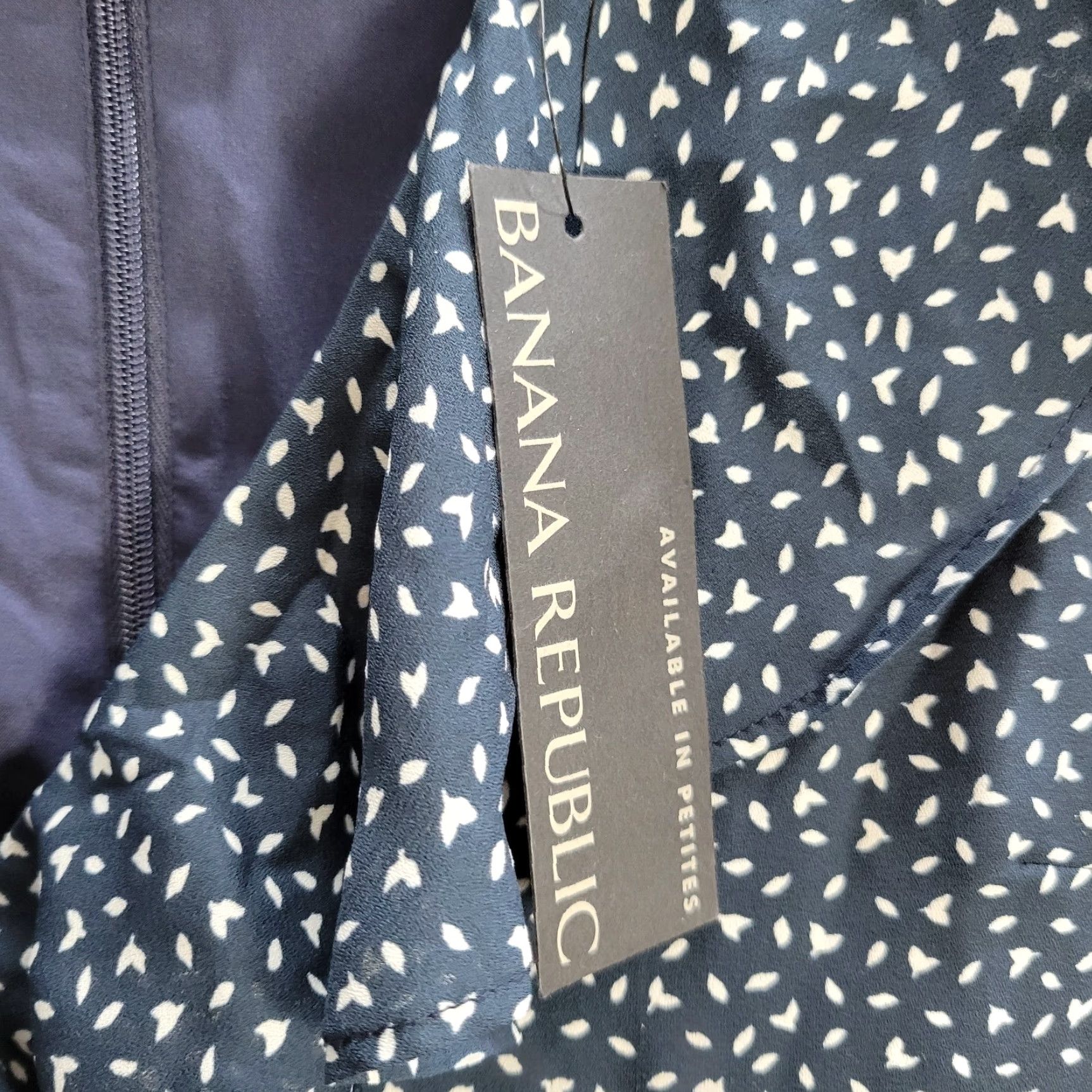 Banana Republic Banana Republic Women’s Romper Blue Ankle Ruffle Sleeveless Tie NWT Size 0 Size 25" / US 0 / IT 36 - 5 Thumbnail