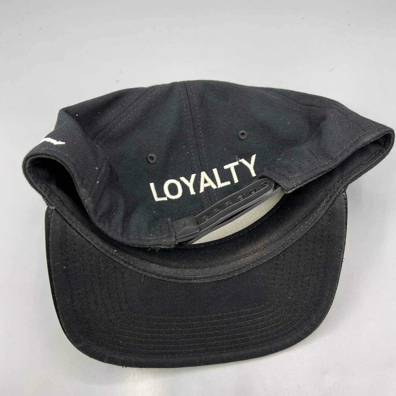 Jordan Brand Air Jordan Loyalty Hat Men Black Embroidered Snap Back Cap Size ONE SIZE - 4 Thumbnail