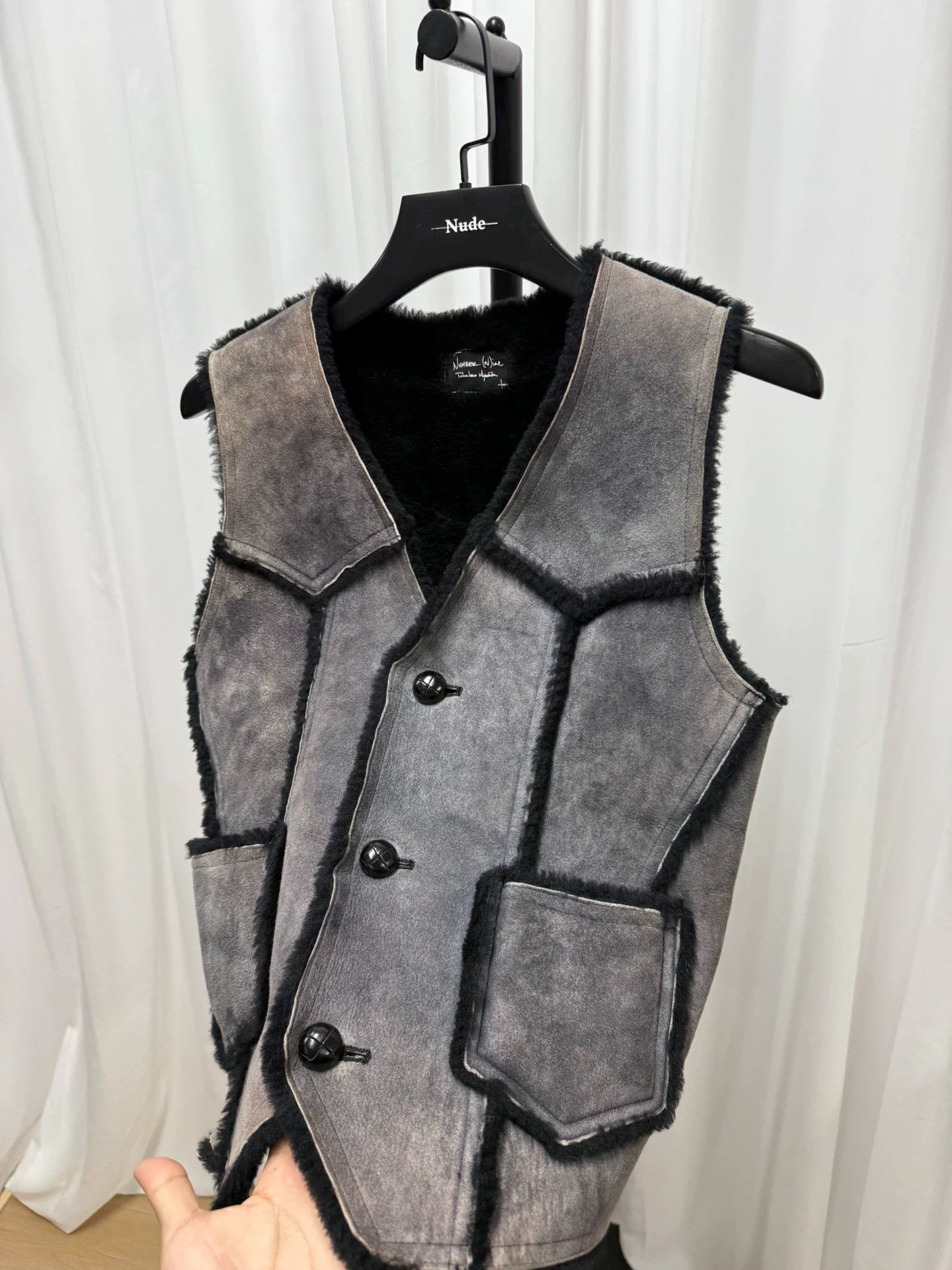 Number (N)ine Number (N)ine 09AW Sheepskin and Fur Patchwork Vest Size US S / EU 44-46 / 1 - 3 Thumbnail