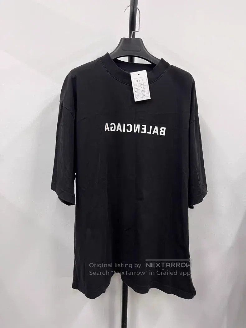 Balenciaga Balenciaga Reversed Print Letter Short Sleeve Size US XL / EU 56 / 4 - 1 Thumbnail