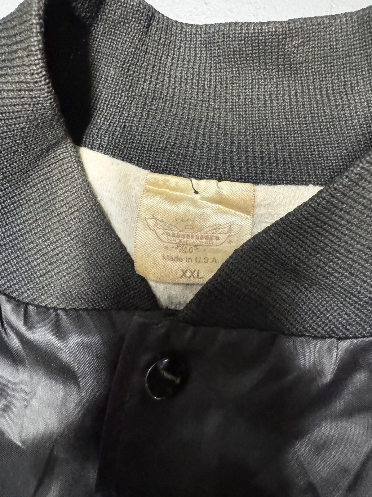 Other Vintage Black Satin Bomber Jacket with Embroidery Size US XXL / EU 58 / 5 - 6 Thumbnail