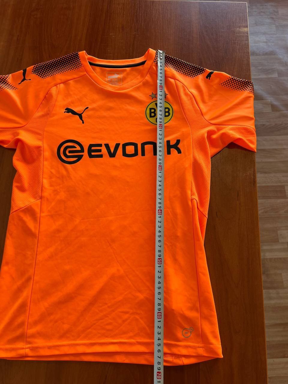 Puma 2017/18 BORUSSIA DORTMUND #38 BURKI GK SOCCER JERSEY/SHORTS Size US S / EU 44-46 / 1 - 22 Thumbnail