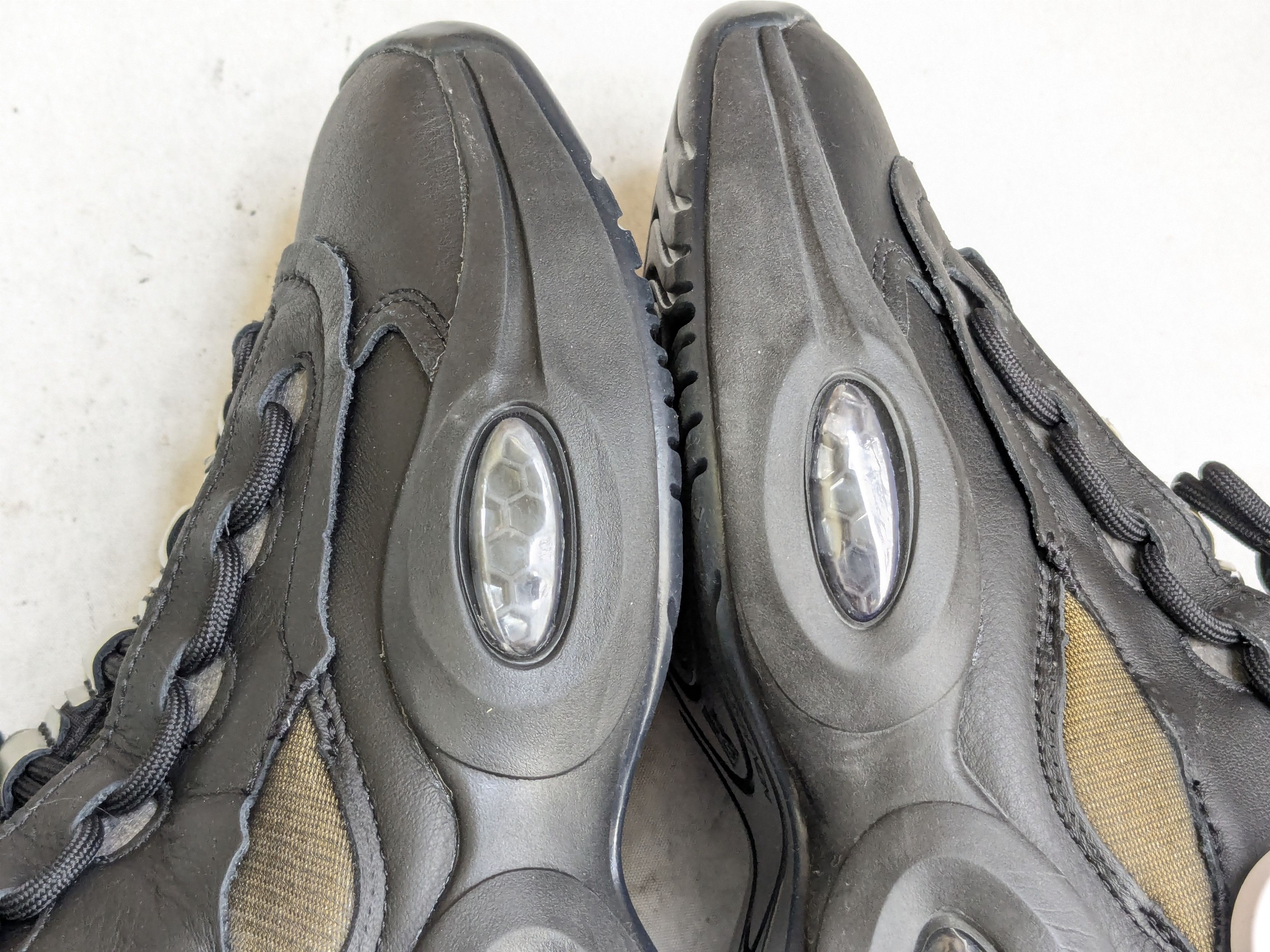 Maison Margiela Maison Margiela x Reebok Question Black 9.5 Leather Size US 9.5 / EU 42-43 - 11 Thumbnail