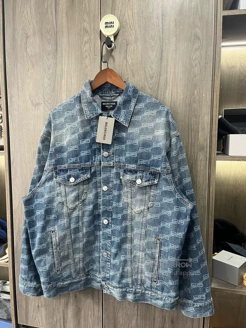 Balenciaga Balenciaga Locks are printed with denim jackets Size US XS / EU 42 / 0 - 2 Thumbnail