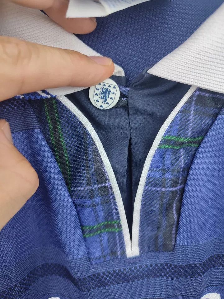 Umbro Scotland Umbro Home 1998-00 #31 MC Regnault FOOTBALL Kit Size US L / EU 52-54 / 3 - 4 Thumbnail