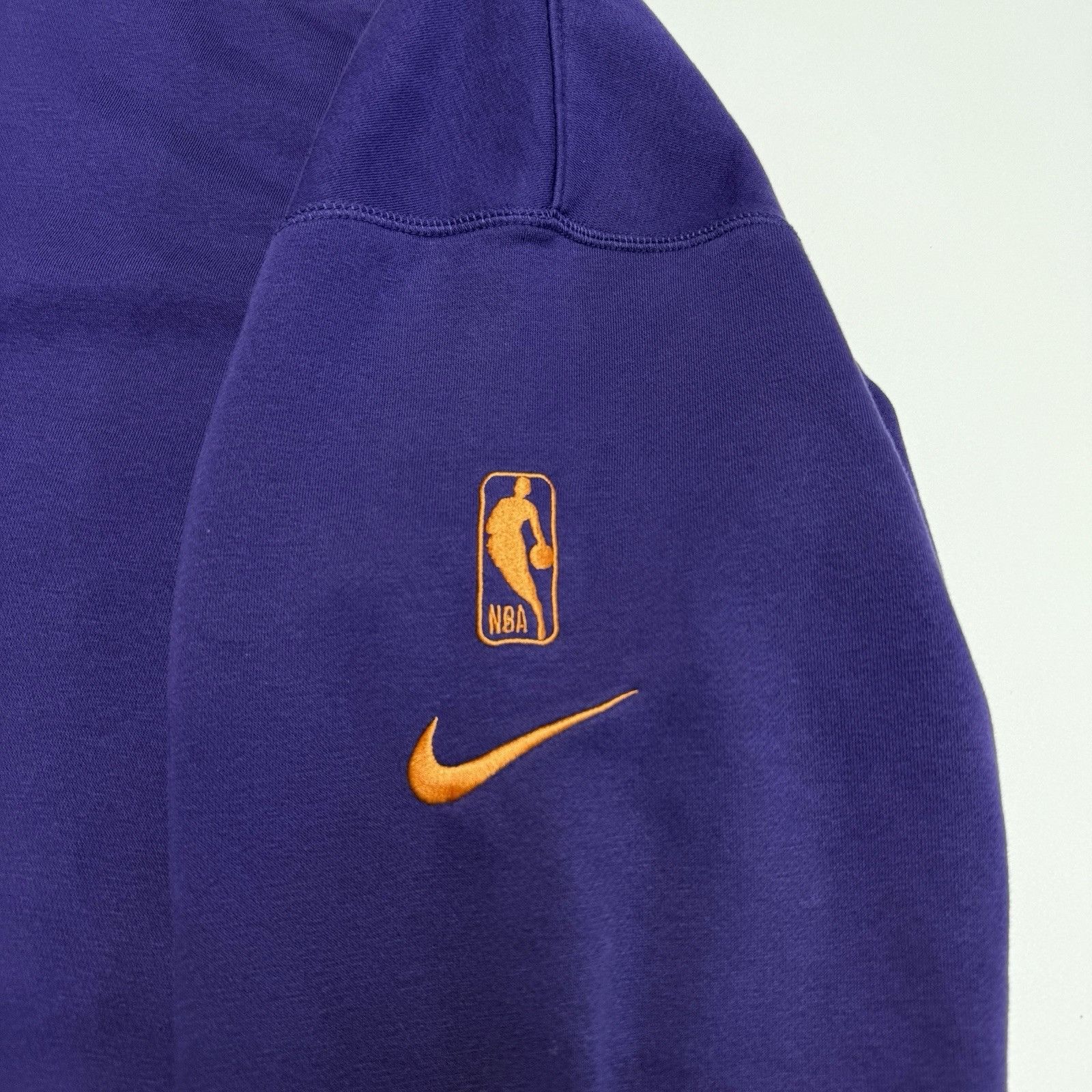 NBA × Nike Phoenix Suns Nike Sweatshirt Mens Large Purple Crew Neck NBA Size US L / EU 52-54 / 3 - 6 Thumbnail