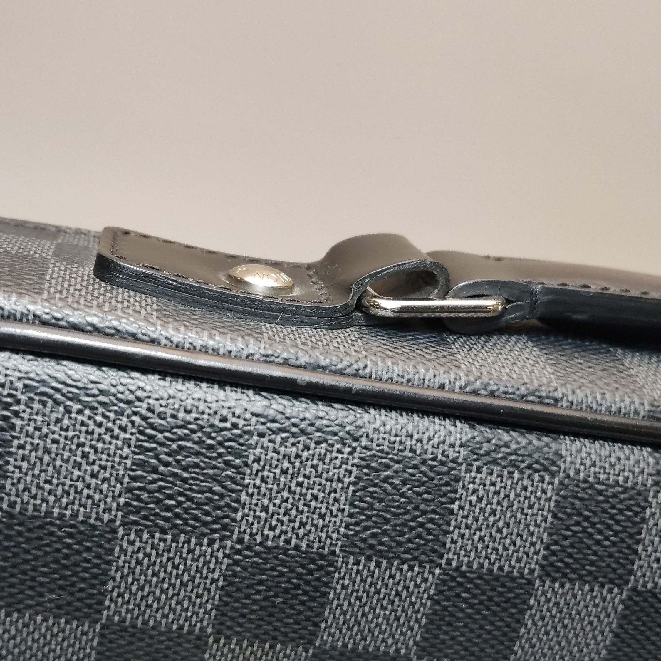 Louis Vuitton Louis Vuitton (LV) Porte-Documents leather checkerboard han Size ONE SIZE - 5 Thumbnail
