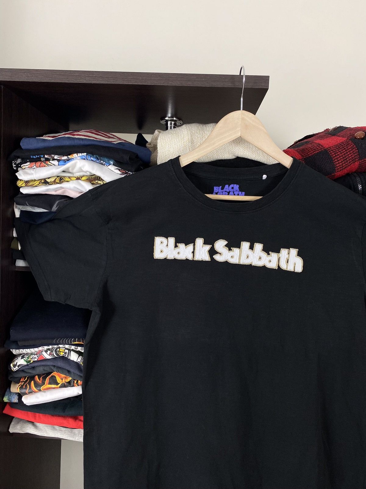 Band Tees × Vintage Vintage Black Sabbath Logo Tee Size US XL / EU 56 / 4 - 3 Thumbnail