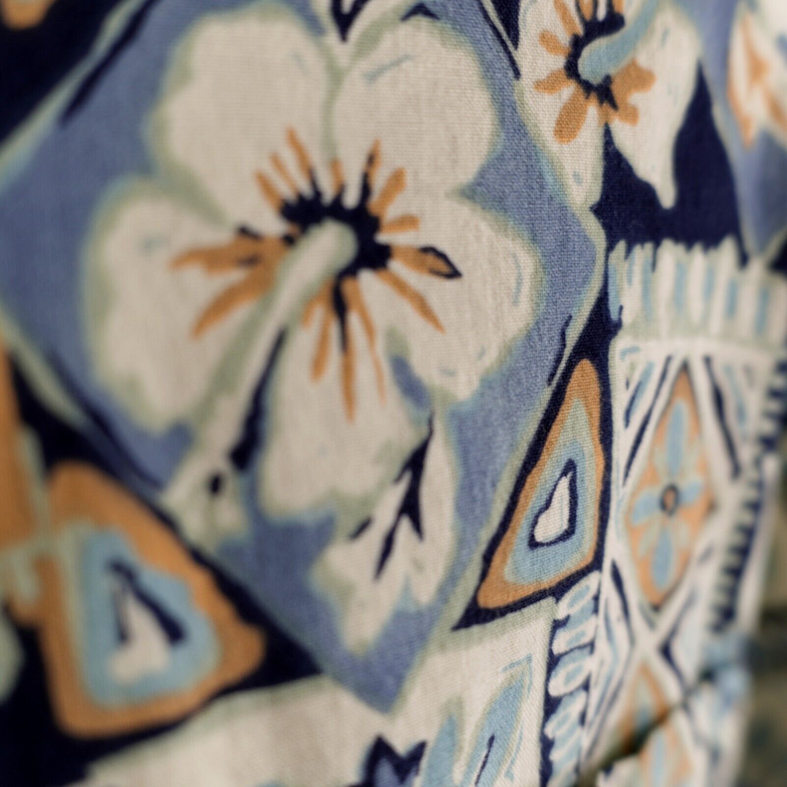 Pierre Cardin Pierre Cardin Large Blue Cotton Floral Button Down Tropical Size US L / EU 52-54 / 3 - 5 Thumbnail