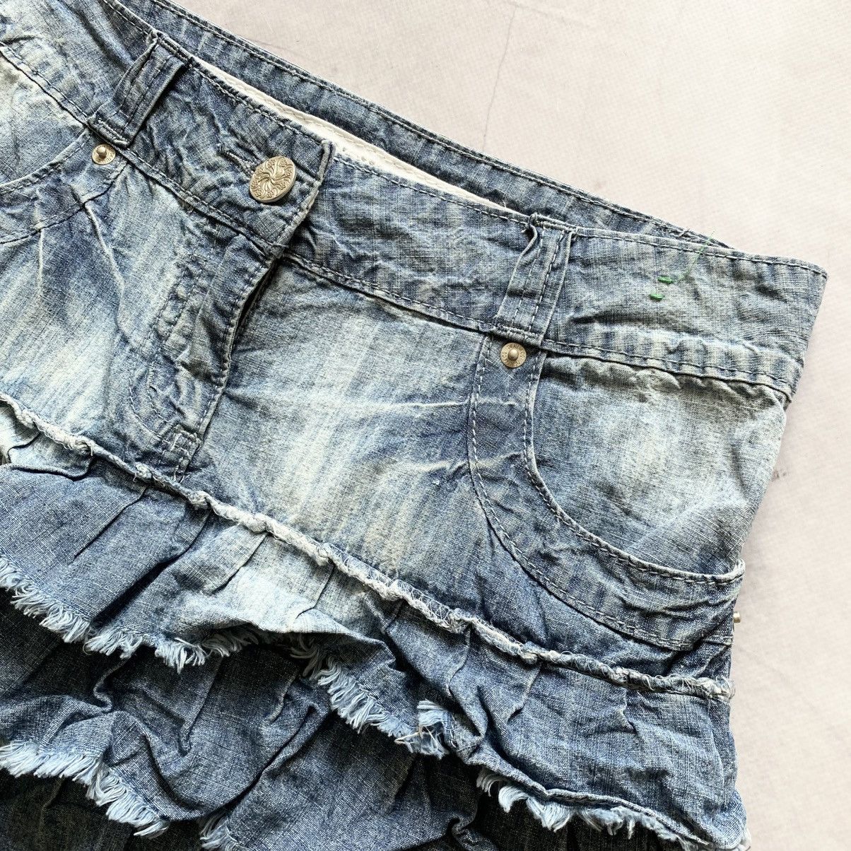 Cop Copine × Ed Hardy × Miss Sixty Cute If Six Was Nine Style Mini Avantgarde Skirt Y2K Size 28" / US 6 / IT 42 - 5 Thumbnail