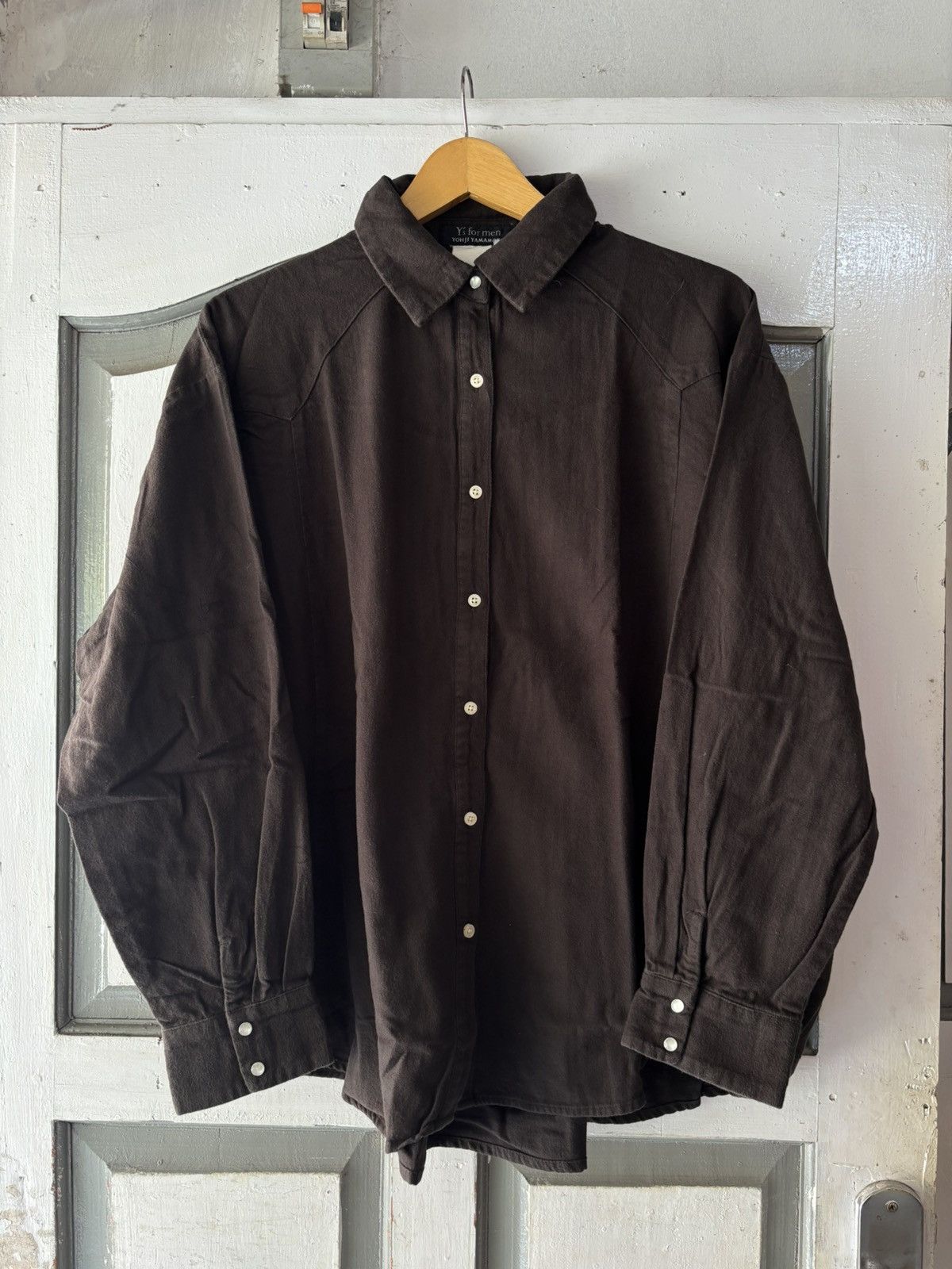 Yohji Yamamoto Vintage Yohji Yamamoto Y’s For Men brown Shirts Size US L / EU 52-54 / 3 - 1 Thumbnail