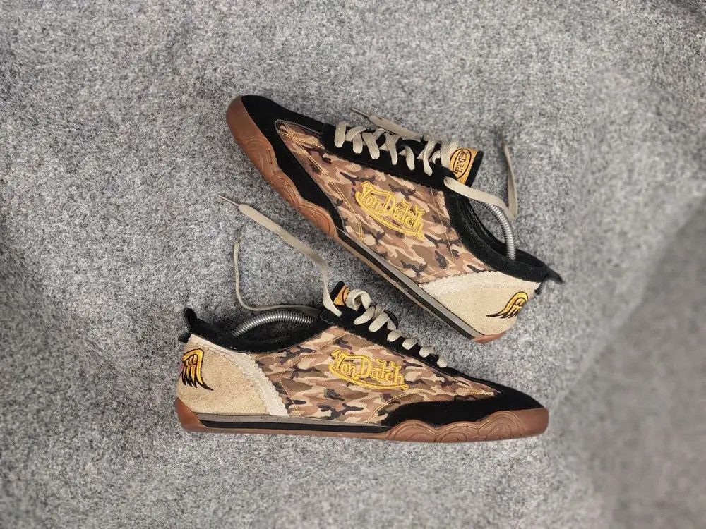 Von Dutch Jax Psycho Vintage Logo Camo Sneakers Y2k Style