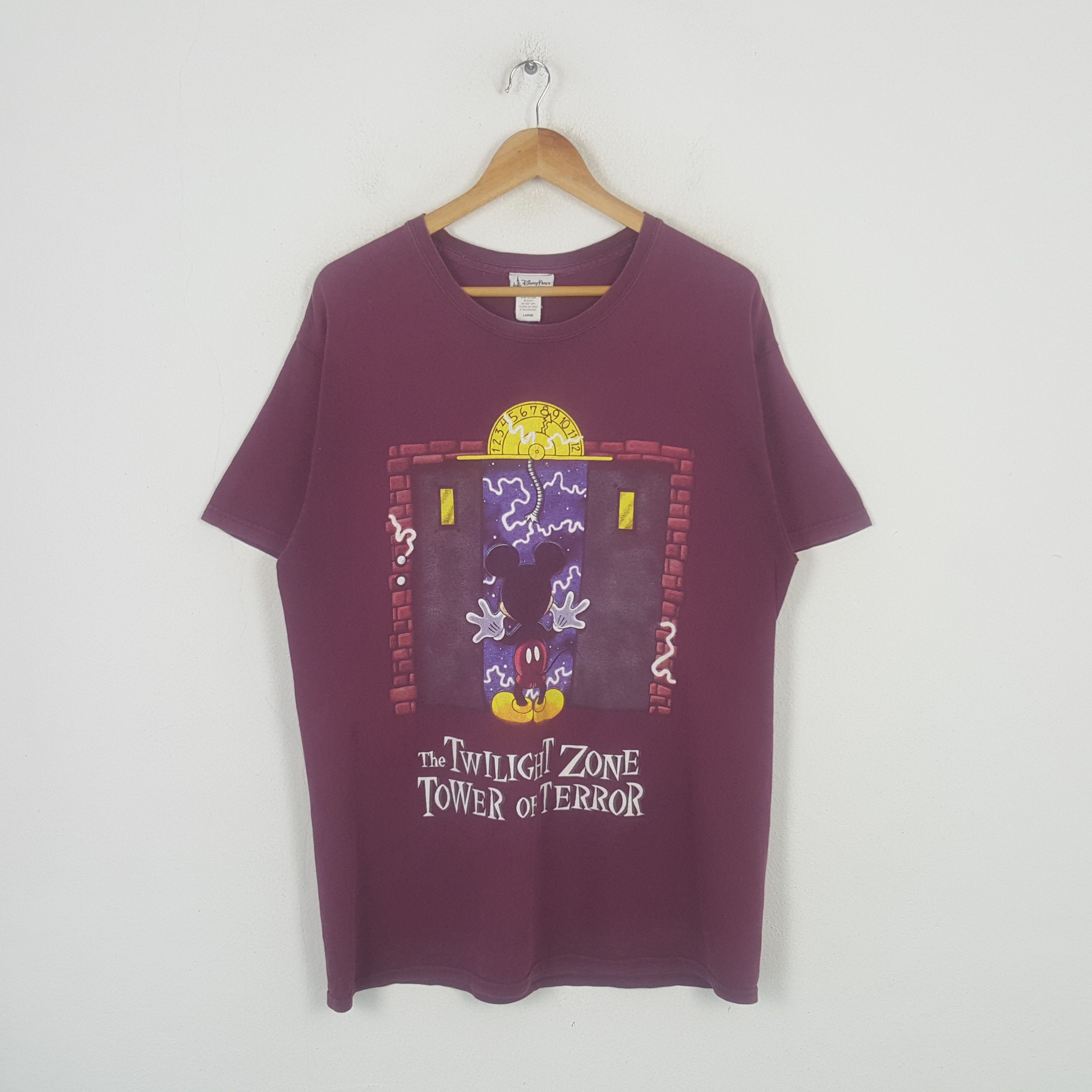 Disney Vintage Mickey Mouse The Twilight Zone Tshirt C294N65 Size US L / EU 52-54 / 3 - 1 Thumbnail