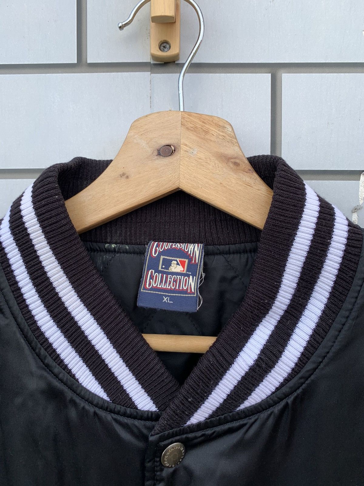 Majestic Vintage MLB SOX Varsity Bomber Jacket Size US XL / EU 56 / 4 - 10 Thumbnail