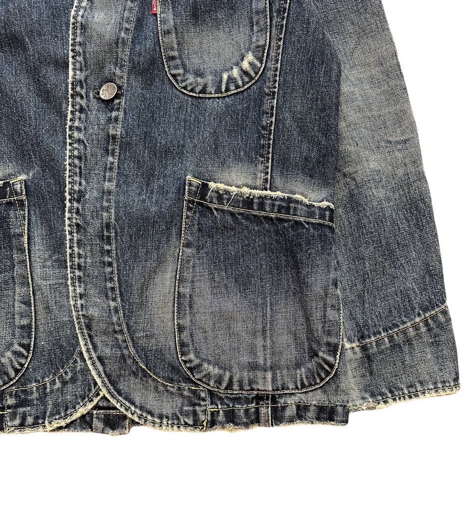 Levi's Vintage Clothing Levis Thrashed Sun Faded Denim Jacket Size US S / EU 44-46 / 1 - 6 Thumbnail
