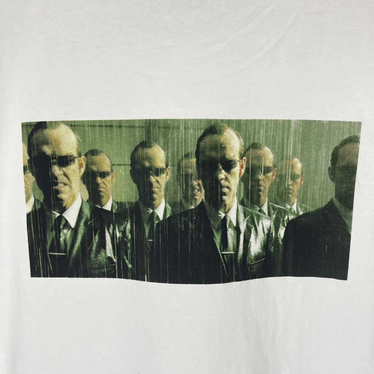 Uniqlo AGENT SMITH x UNIQLO Crew Neck T Shirt #1745/07 Size US M / EU 48-50 / 2 - 2 Thumbnail