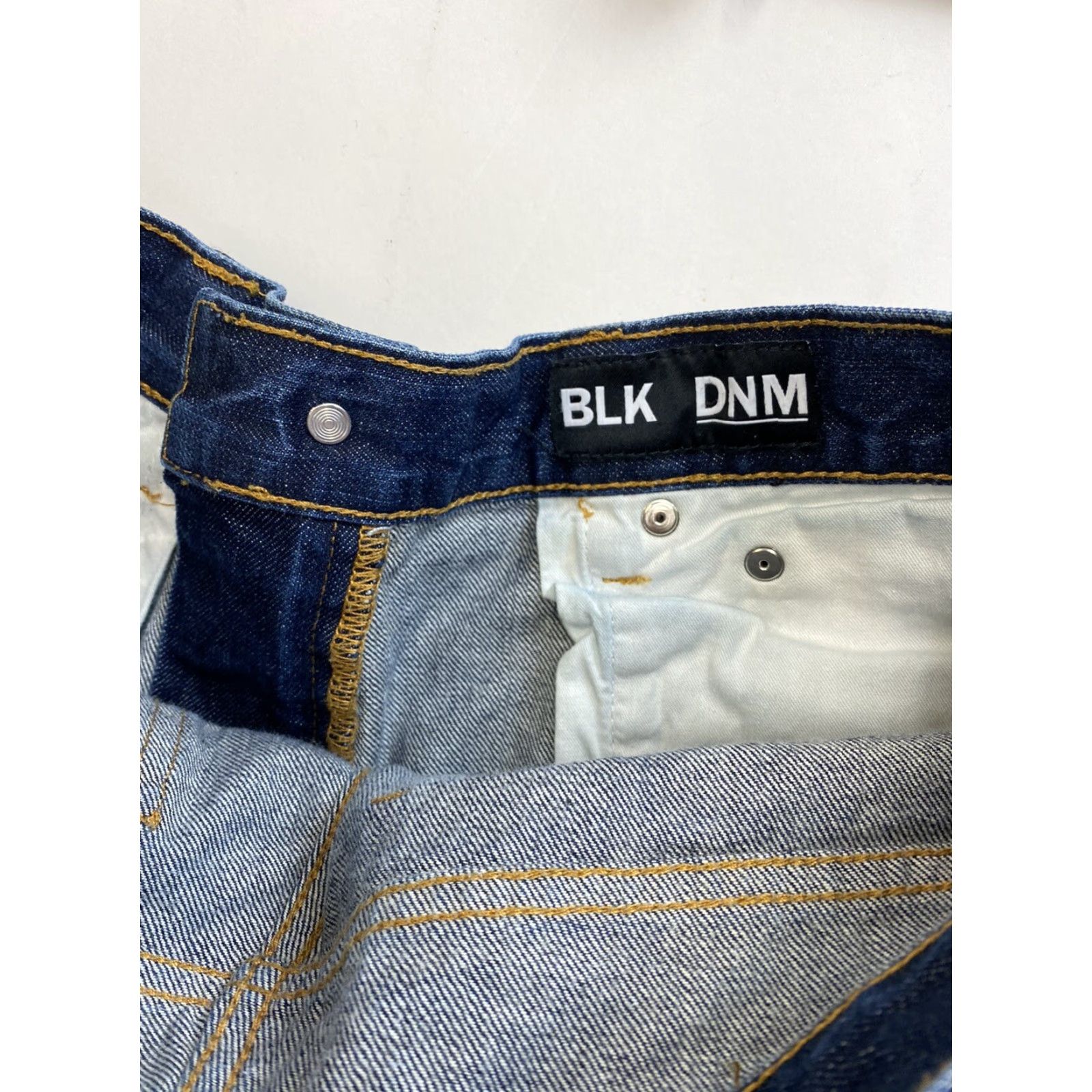 Denime VINTAGE Black Denim Jeans Mens 31x32 Dark Wash Straight Regular Size US 31 - 6 Thumbnail
