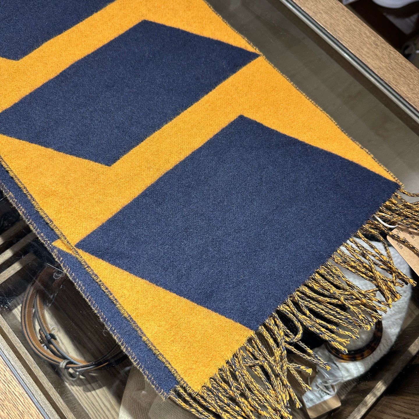 Hermes Hermes Color Blocked Tassel Cashmere Scarf 30x140cm Size ONE SIZE - 5 Thumbnail