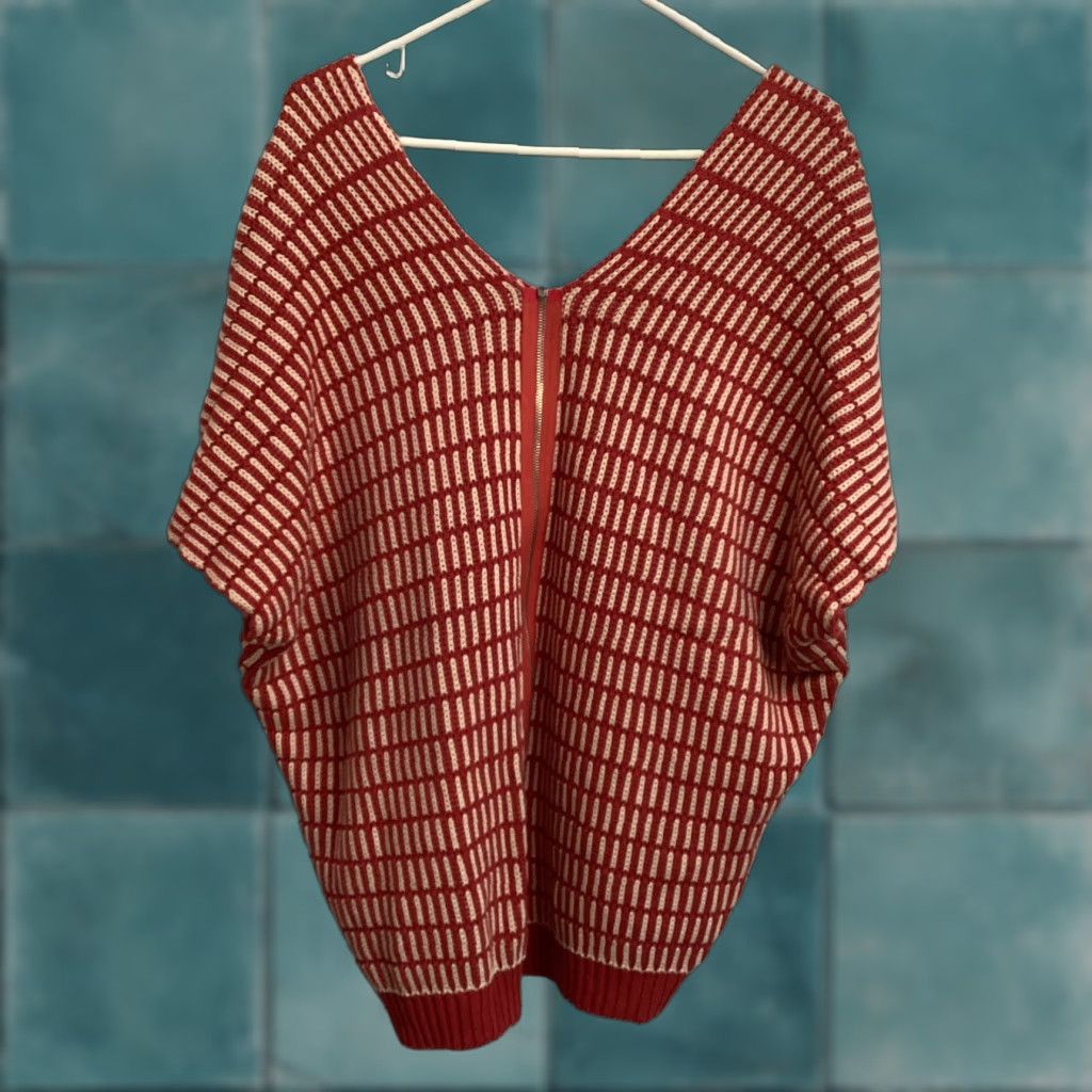 Free People Free People Sweater Women M/L Red Zip Back Oversized Poncho Vintage Bohemian Shawl Style Shirt? Size M / US 6-8 / IT 42-44 - 1 Thumbnail