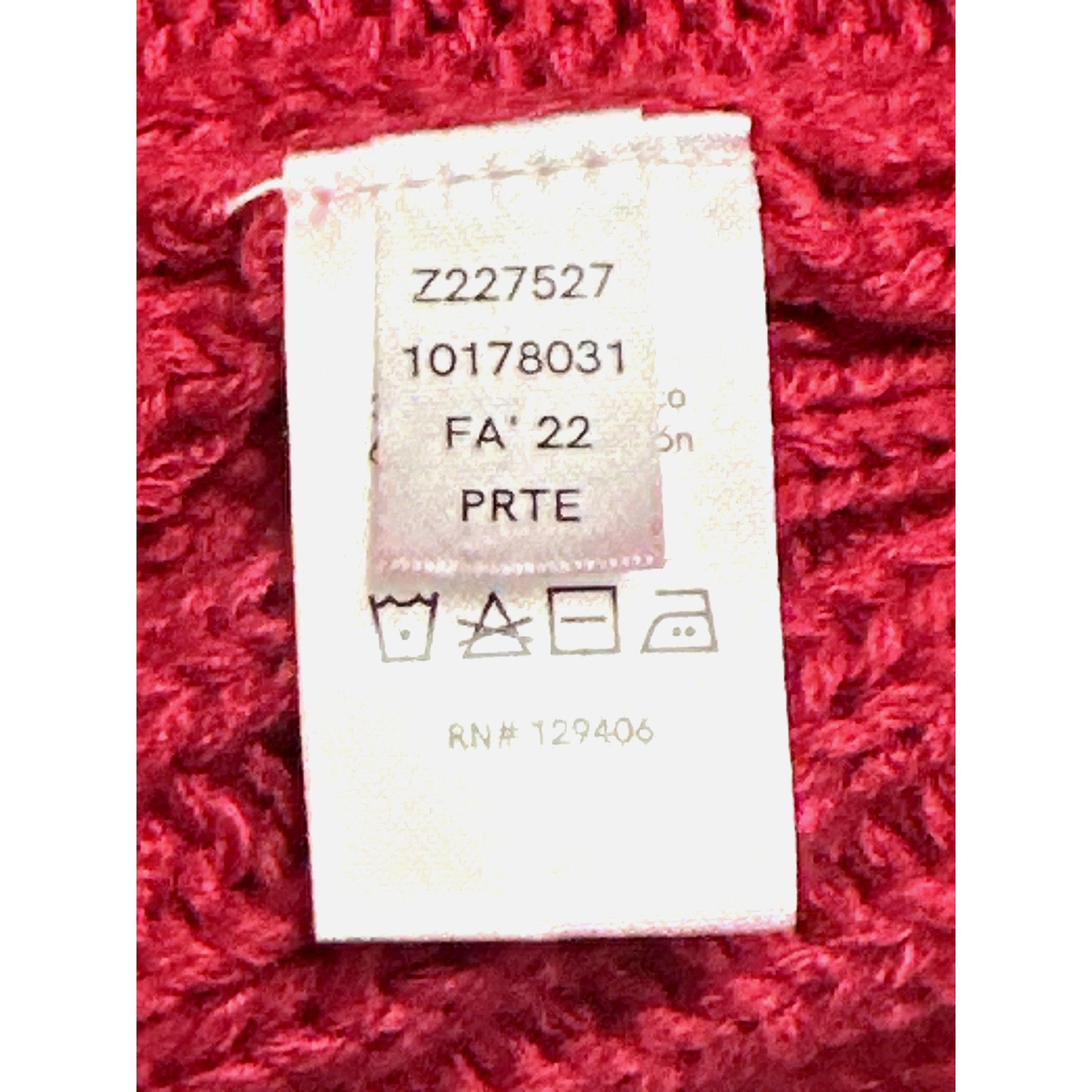 Venus Venus Small Raspberry Cable Knit Argyle V Neck Gold Button S Size S / US 4 / IT 40 - 8 Thumbnail