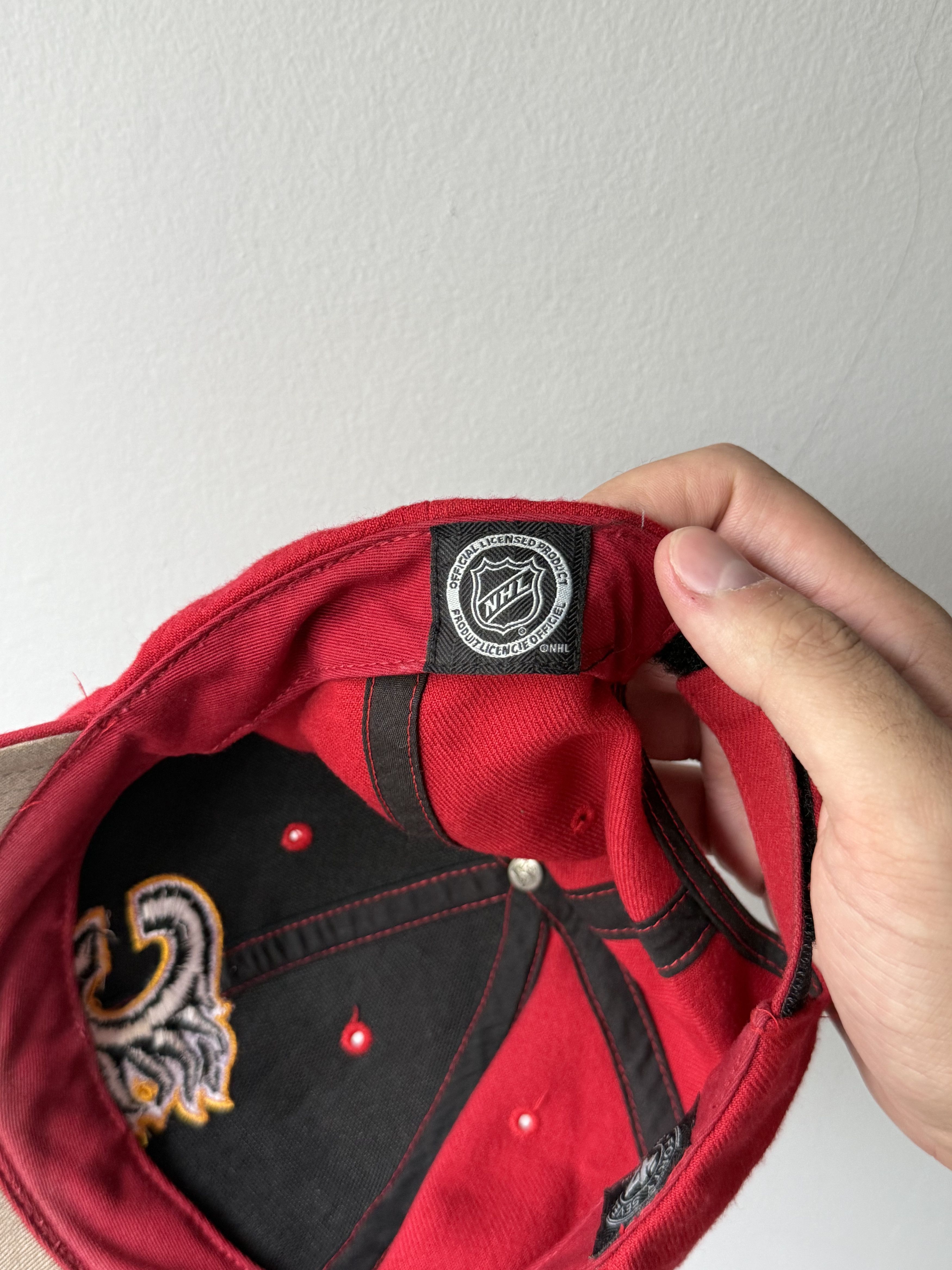 NHL Calgary Flames '47 Signed NHL Hockey Team Official Hat Cap Size ONE SIZE - 10 Thumbnail