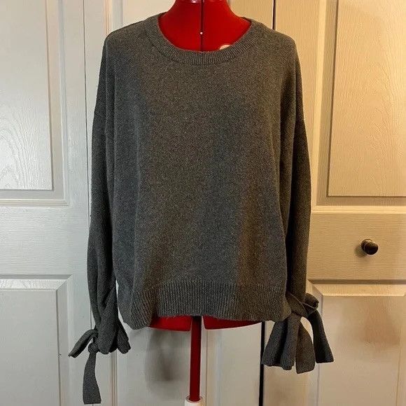 Madewell Madewell Tie-Cuff Pullover Sweater M Size M / US 6-8 / IT 42-44 - 1 Thumbnail