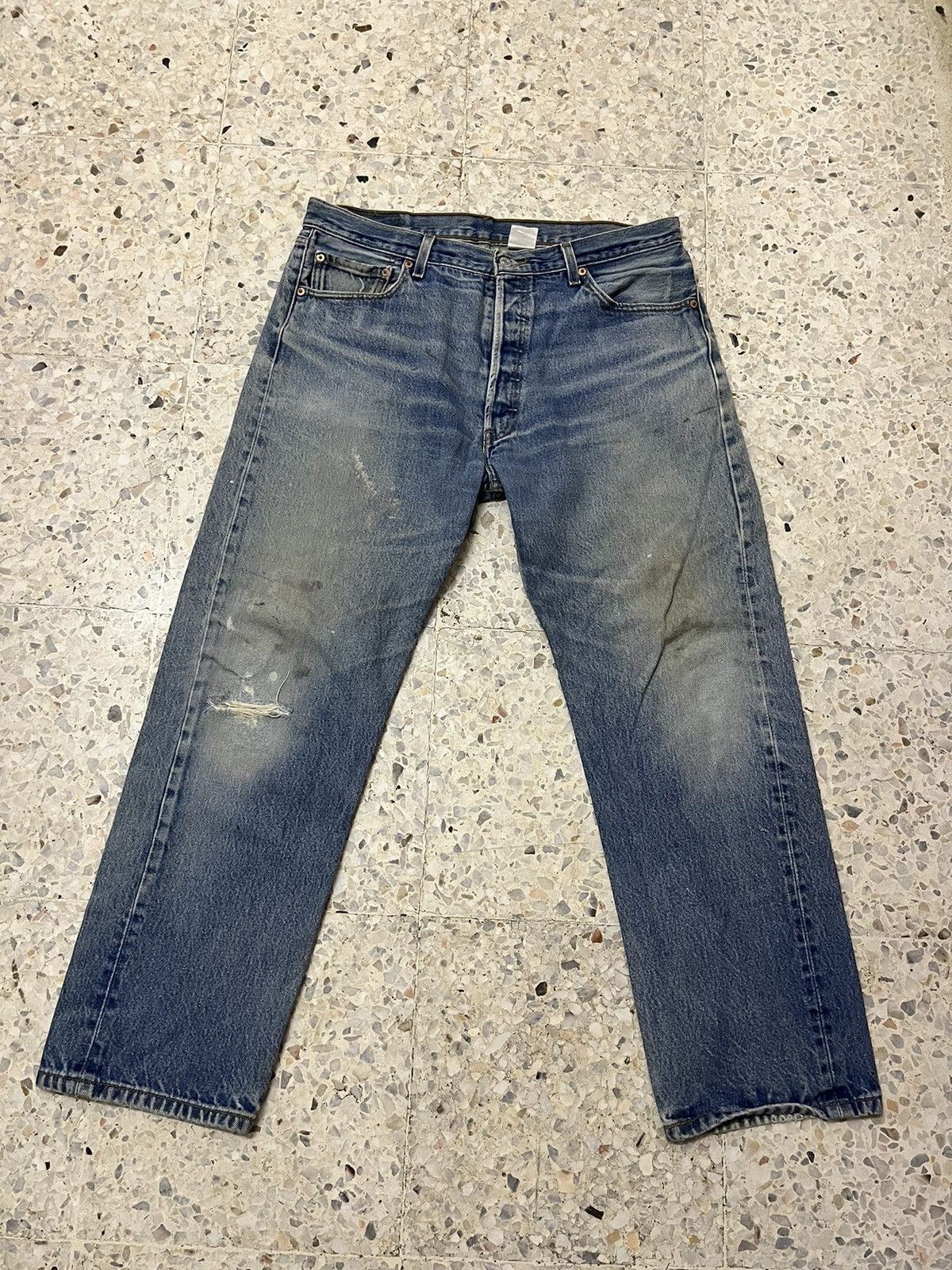 Levi's Vintage levis 501XX light blue distressed Size US 35 - 1 Thumbnail