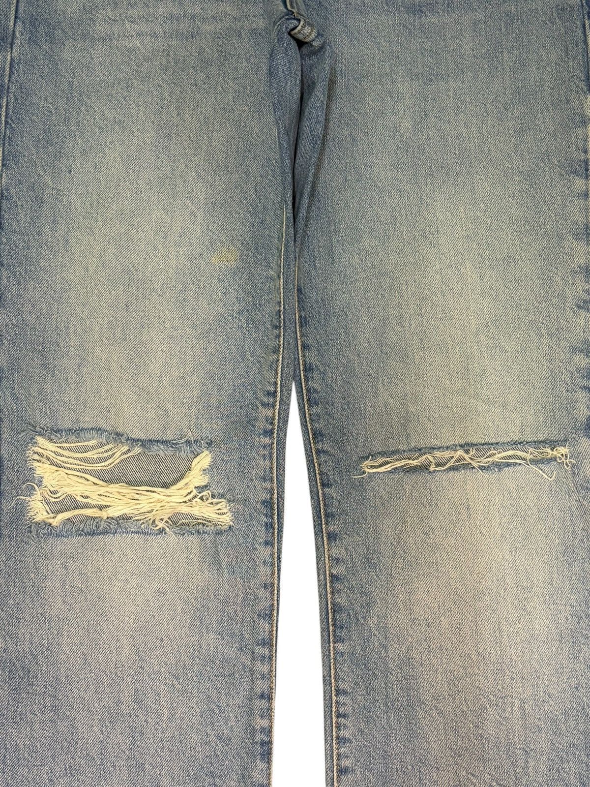 Zara Vintage Zara Faded Wash Distress Flare Jeans Size 28" / US 6 / IT 42 - 3 Thumbnail