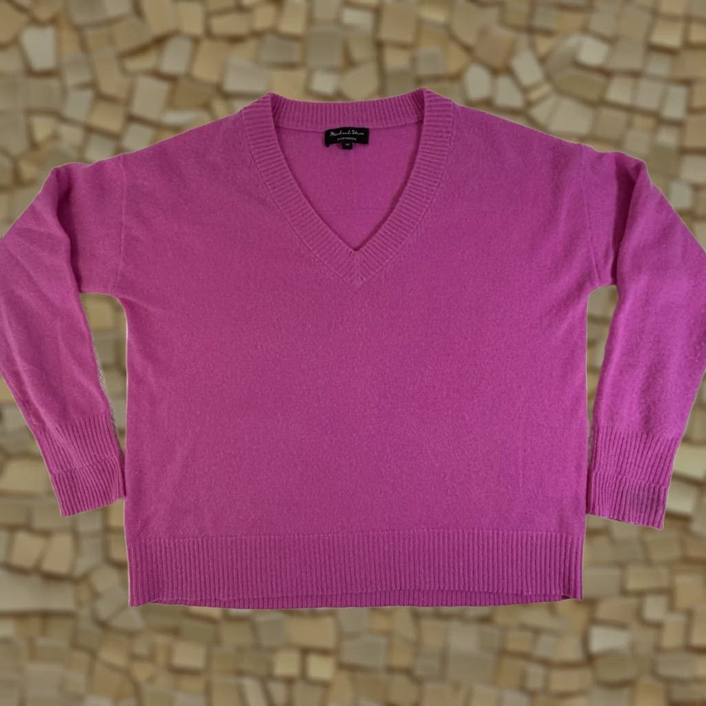 Michael Stars VINTAGE? No. Michael Stars Pink Cashmere V-Neck Pullover Sweater XS Women Long Sleeve Pullover Shirt? Size XS / US 0-2 / IT 36-38 - 1 Thumbnail