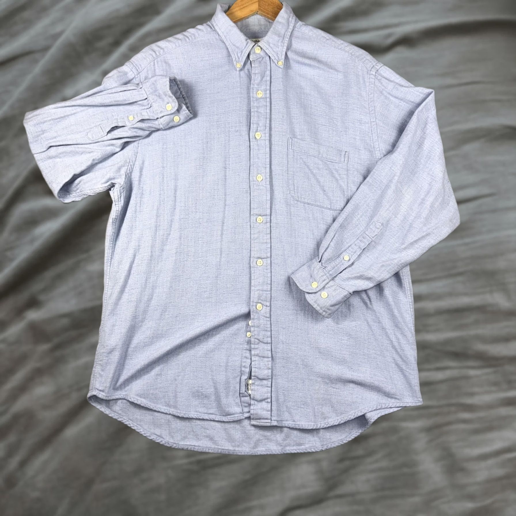 Brooks Brothers VINTAGE Brooks Brothers Shirt Mens L Blue Herringbone Cotton Button-Down Size US L / EU 52-54 / 3 - 1 Thumbnail
