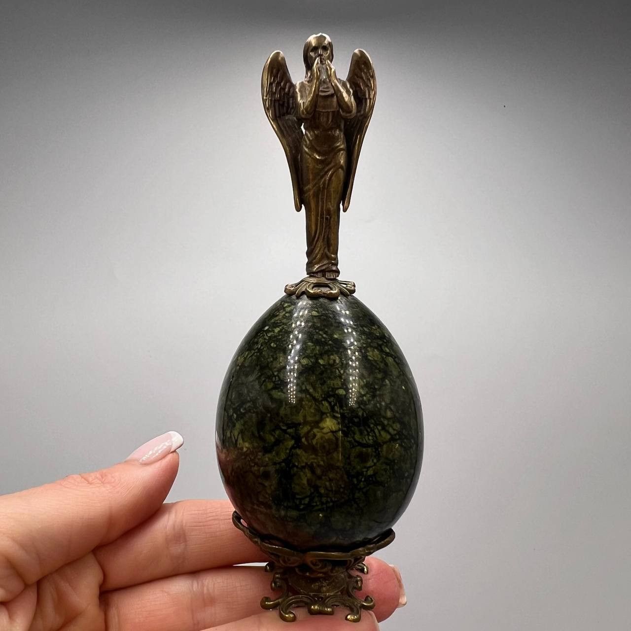 Vintage Vintage Serpentine Gemstone Egg Brass Angel Desk Souvenir Size ONE SIZE - 5 Thumbnail