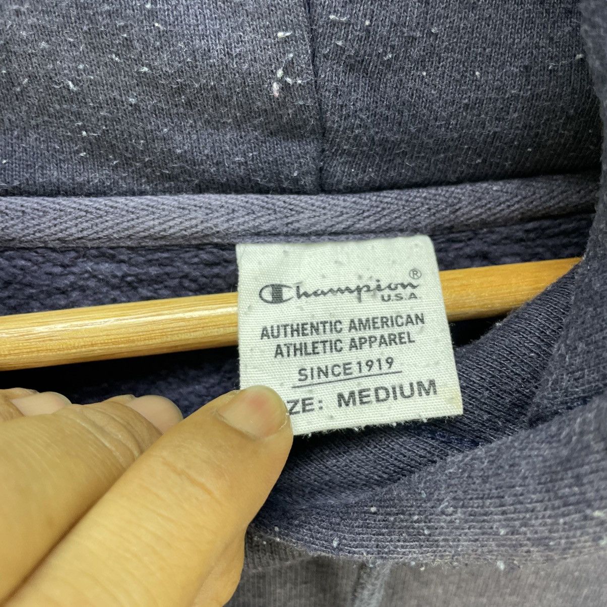 Champion 💥Champion Hoodie Size US M / EU 48-50 / 2 - 4 Thumbnail