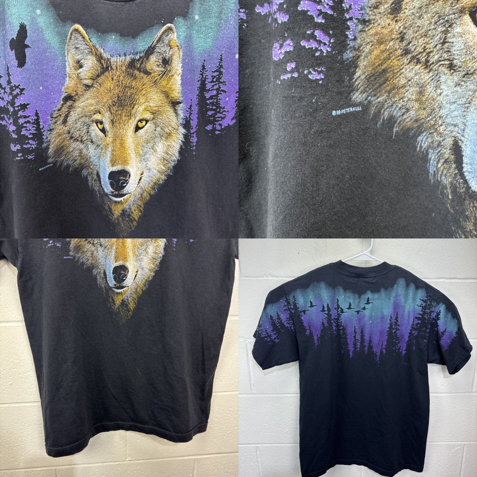 Vintage VINTAGE 1999 World Issue Grey Wolf Northern Lights Graphic T-Shirt Adult Large Black Double-Sided Nature Mens Size US L / EU 52-54 / 3 - 8 Thumbnail