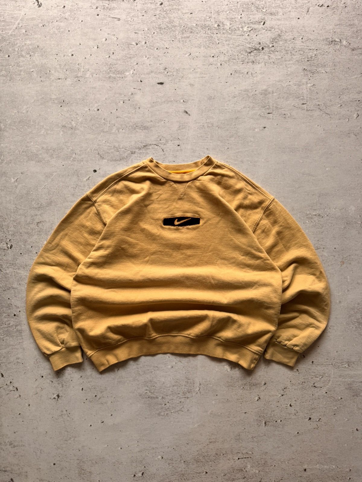 Nike × Vintage NIKE VINTAGE CENTER LOGO OVERSIZE BOXY SWEATSHIRT Size US M / EU 48-50 / 2 - 1 Thumbnail
