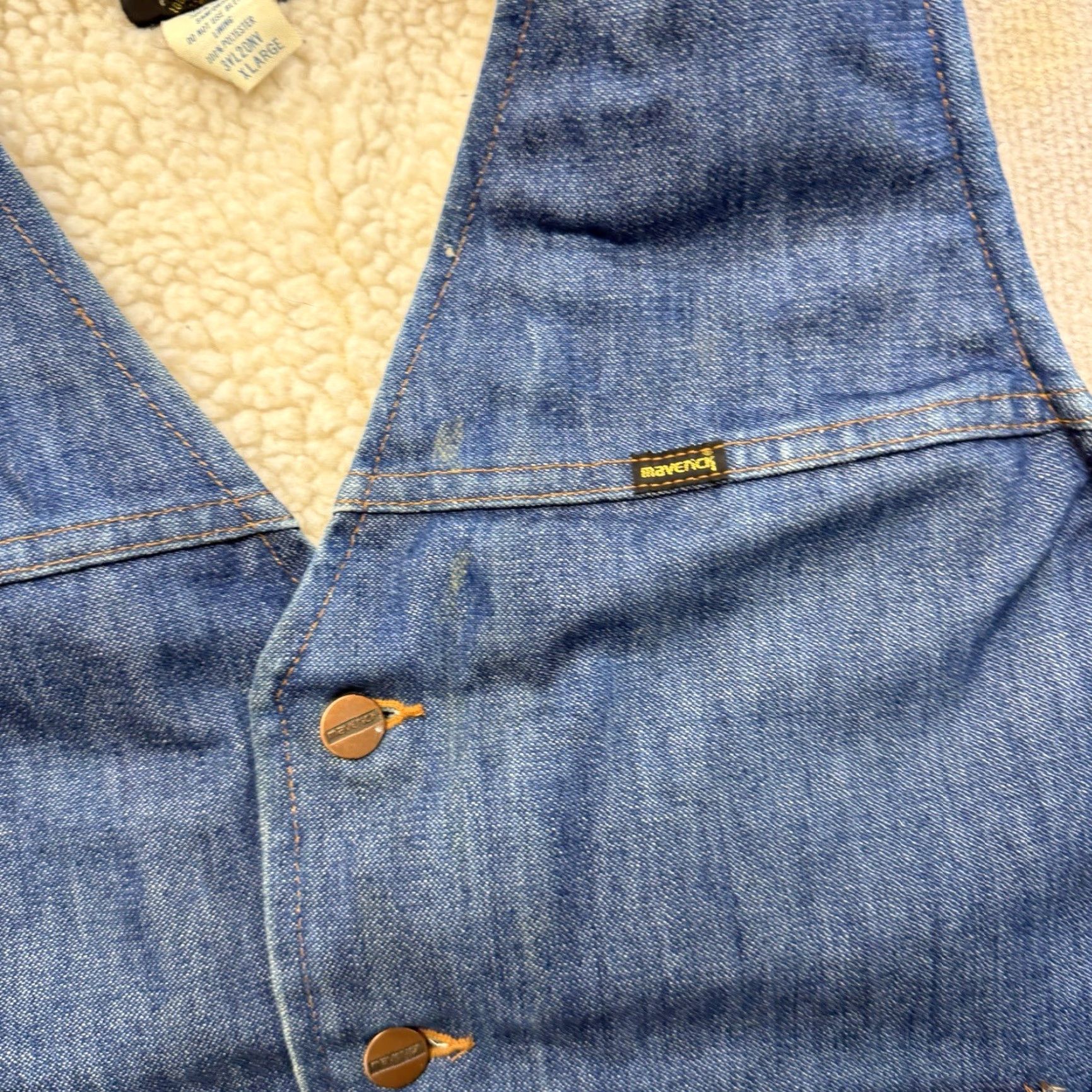 Denime VINTAGE Mavericks Denim Vest Mens XL Blue Quilted Lined Workwear Western 70s Size US XL / EU 56 / 4 - 7 Thumbnail