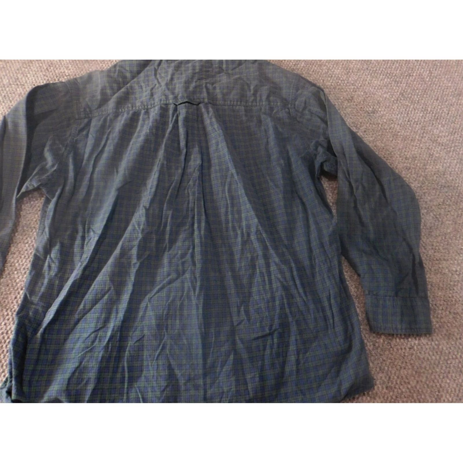 Vintage VINTAGE Woolrich Mens Shirt L Blue Plaid Button-Up Knit Cotton Casual Long Sleeve Button-Down Collar Mens Regular Features Pockets Size US L / EU 52-54 / 3 - 7 Thumbnail