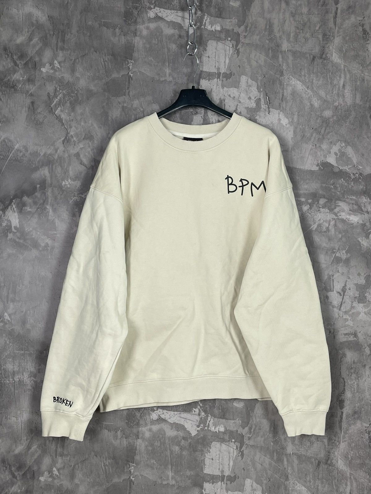 Broken Planet × Japanese Brand Broken Planet The Moon Is Too Close Rare sweatshirt Size US L / EU 52-54 / 3 - 1 Thumbnail