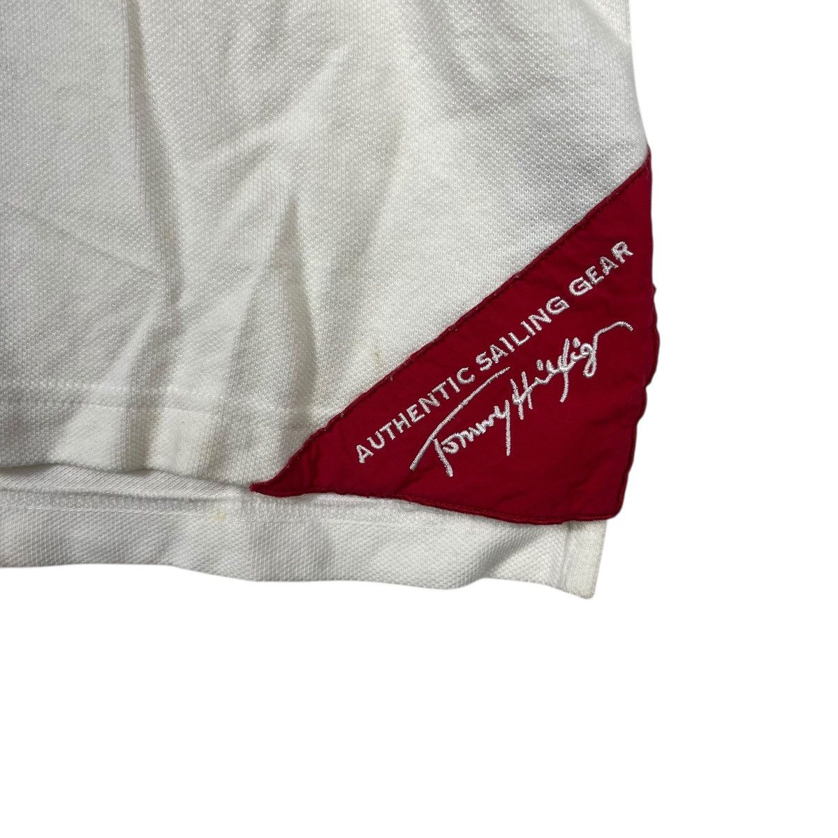 Tommy Hilfiger Vintage 90s Tommy Hilfiger Sailing Gear Polo Shirt Size US L / EU 52-54 / 3 - 6 Thumbnail