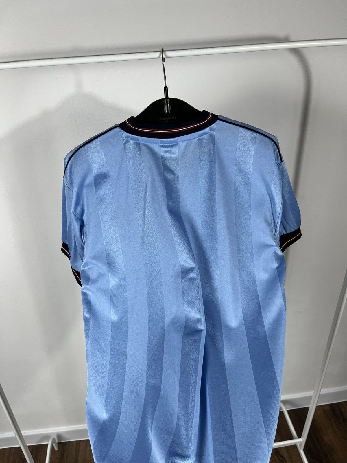 Other Score Draw England Retro Light Blue Football Shirt Size S Size US S / EU 44-46 / 1 - 11 Thumbnail