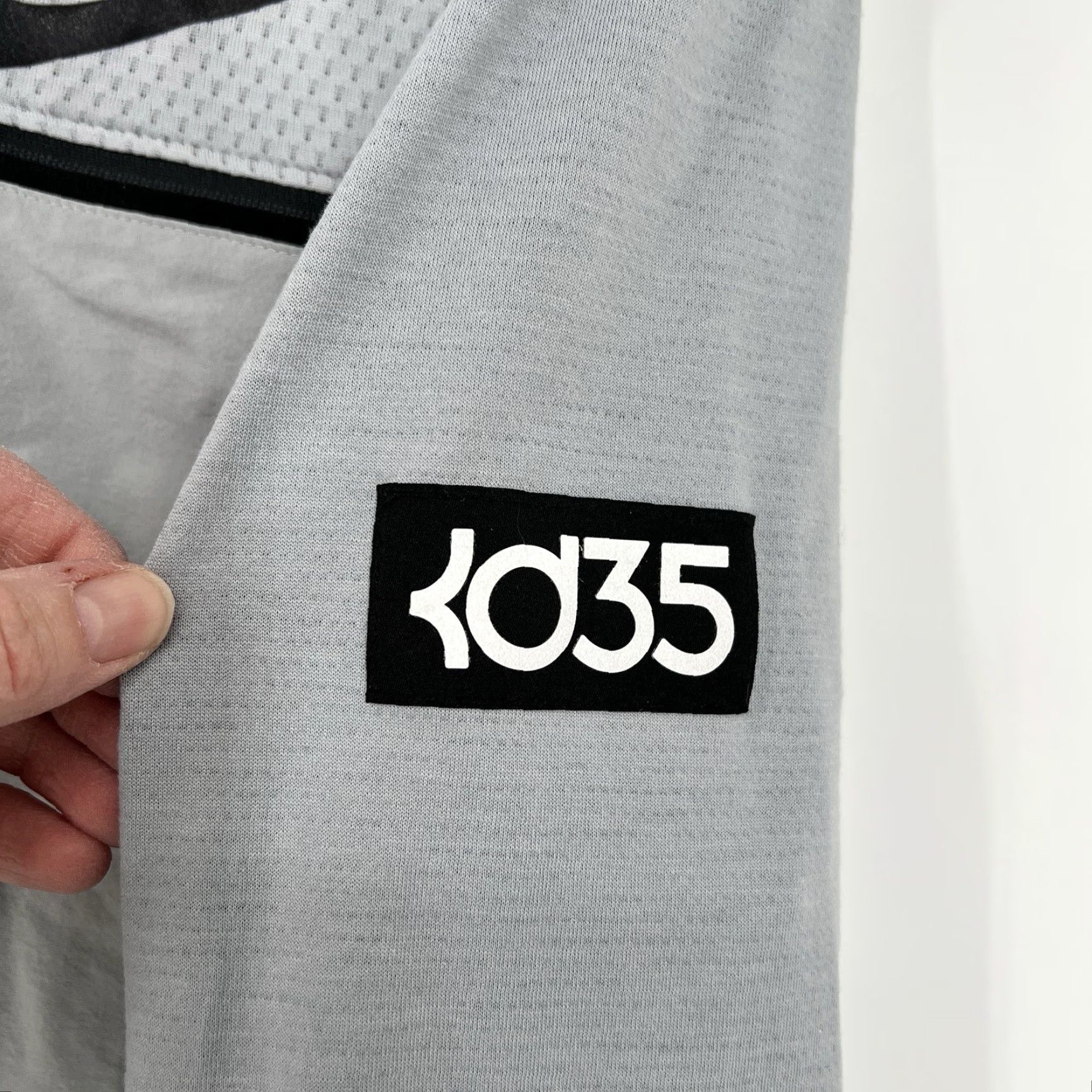 Nike Nike KD Kevin Durant 35 3/4 Sleeve Hoodie Men Large Gray Basketball Pullover Sleeve 3/4 Breathing Adjustable Modern Sports Nike Mens Hoodie Size US L / EU 52-54 / 3 - 3 Thumbnail