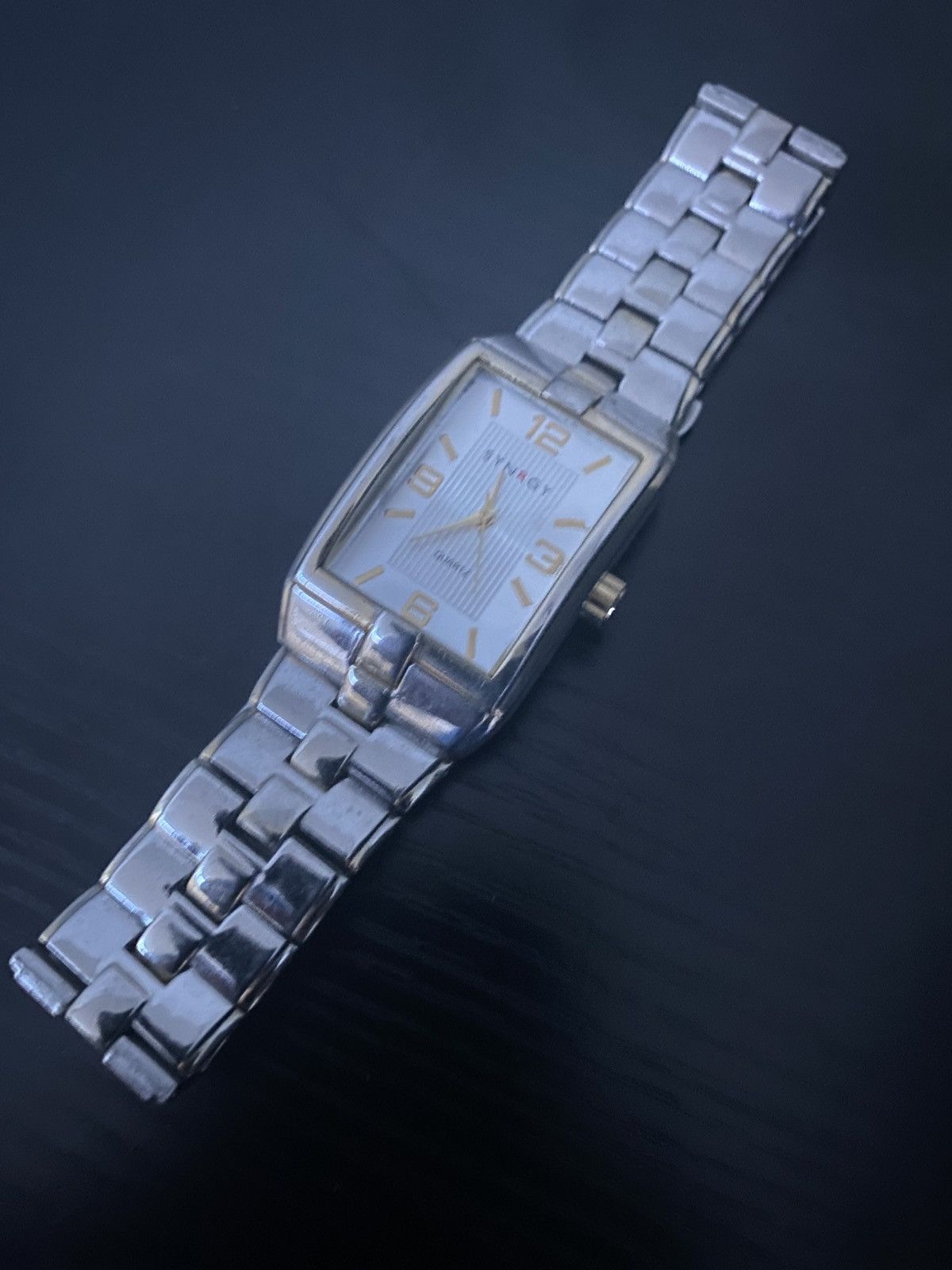 Vintage Synrgy quartz watch Size 46 - 2 Thumbnail